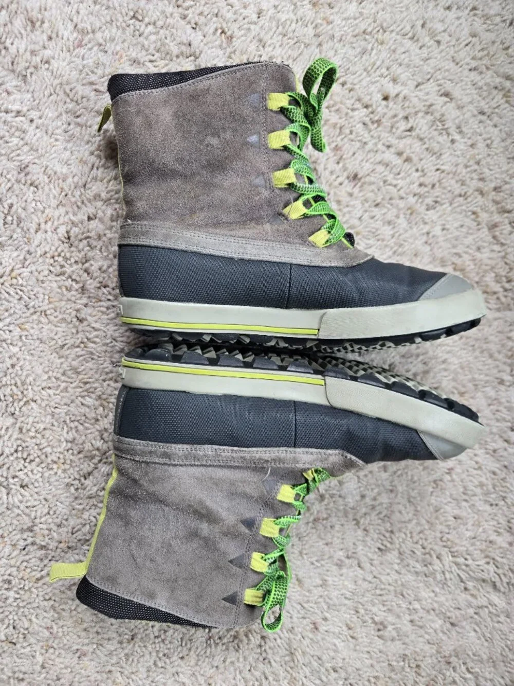 Merrell Kids Snow Bank Waterproof Winter Boots Big Kids/Youth US Size 4